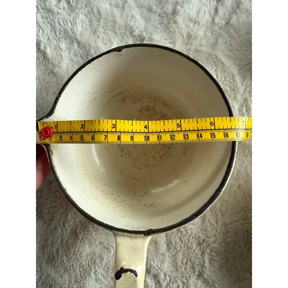 Plow and Hearth Original Cast Iron Sauce Pan with Lid 6 1/2